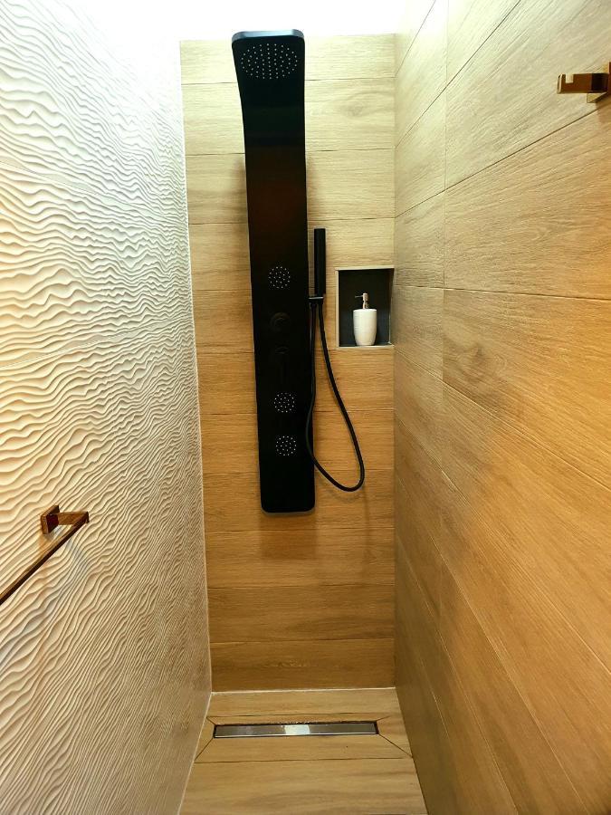 Cozy Studio Apartment Leprin In Labin Old Town Esterno foto